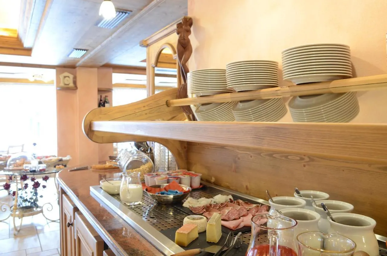 Albergo Alpenrose Livigno Italia