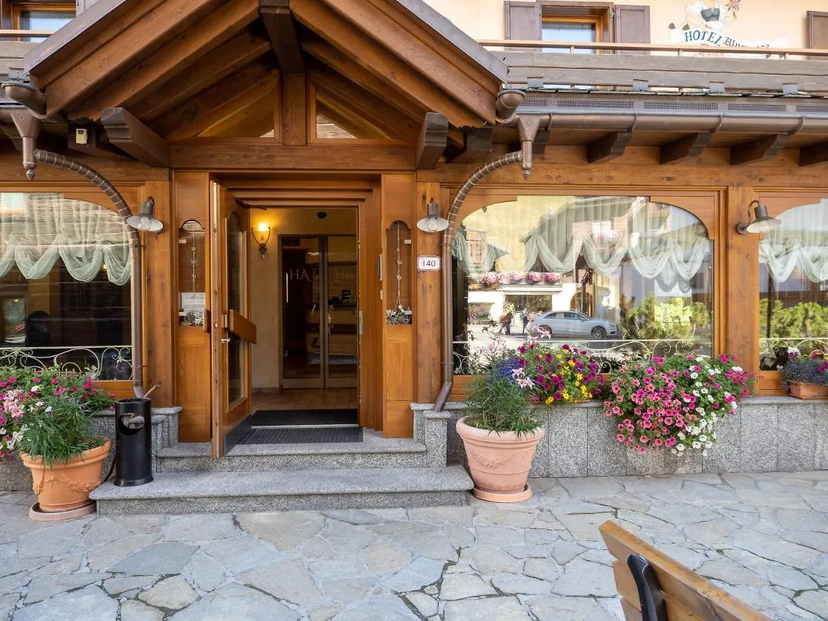 Albergo Alpenrose Livigno 3*,  Italy