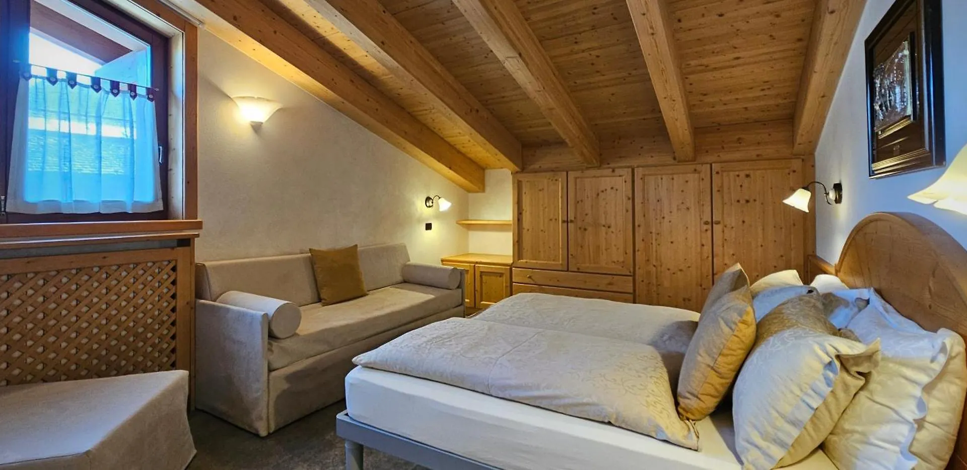Albergo Alpenrose Livigno Hotel