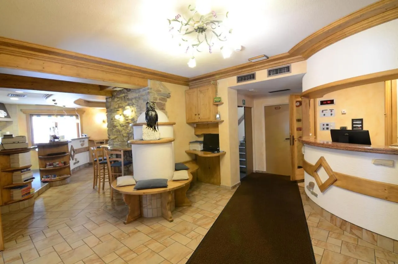 Albergo Alpenrose Livigno Hotel